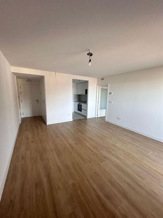 Piso en alquiler en San Pedro de Deusto-La Ribera en Bilbao