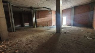 Local comercial en venta en Valdenoja - La Pereda en Santander