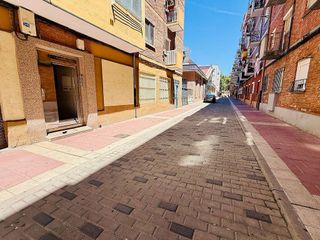 Local comercial en venta en Delicias en Valladolid
