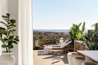 Piso en alquiler en Los Naranjos - Las Brisas en Marbella