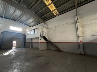 Nave industrial en alquiler en Esparreguera