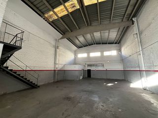 Nave industrial en alquiler en Esparreguera