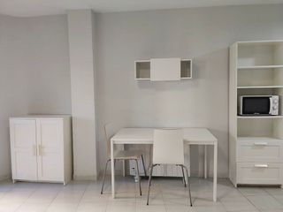 Estudio en alquiler en Centre Històric - Rambla Ferran - Estació en Lleida