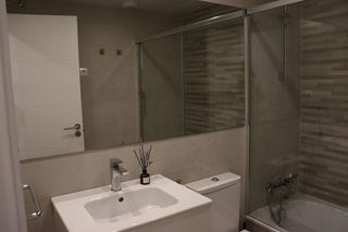 Piso en alquiler en Colores - Entreparques en Sevilla