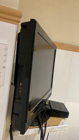 Televisor OKI con HDMI