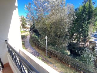 Piso en alquiler en Los Naranjos - Las Brisas en Marbella