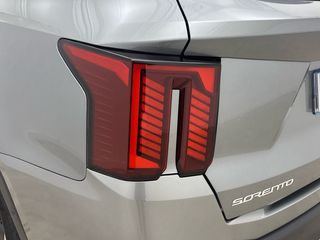 Kia Sorento 1.6 T-GDi PHEV Drive 4x4 7 Plazas 185 kW (252 CV)
