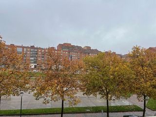 Piso en alquiler en Antigua Estación FFCC - San Agustín en Burgos