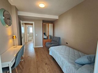 Piso en alquiler en Puerta Blanca en Málaga