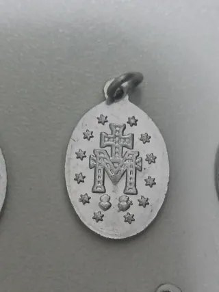 Lote Medallas Religiosas Vírgenes Milagrosas
