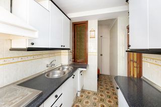 Piso en venta en Pajaritos - Plaza de Toros en Granada