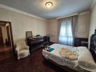 Piso en venta en Centro en Ourense