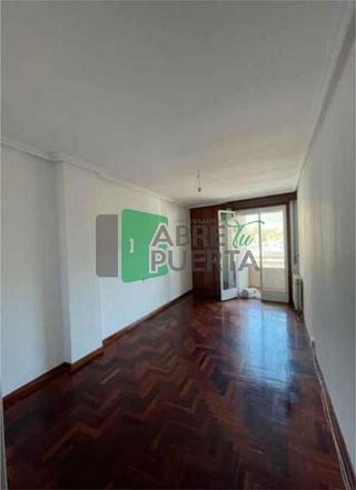 Piso en venta en Ribadavia