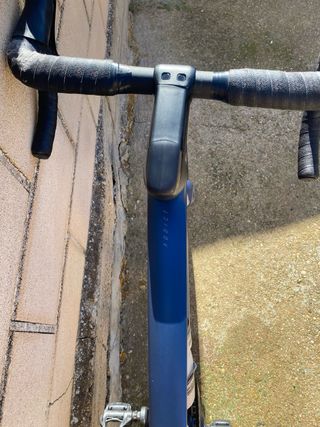 Bicicleta de carretera Scott azul