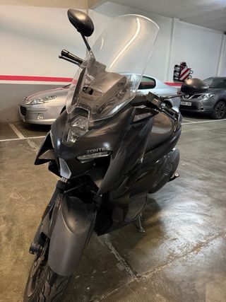 Moto Zontes 350 M, Negra, Negociable