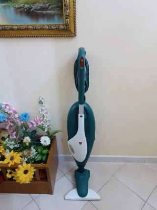 Folletto VK 136 Aspirapolvere