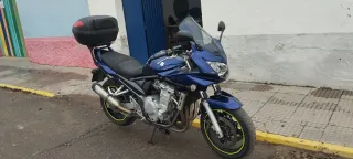 Suzuki Bandit S650 Azul limitada