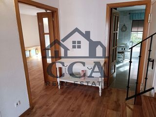 Casa adosada en alquiler en Las Lomas-Salinera-La Muñeca en Guadalajara