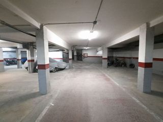 Garaje en venta en Sant Just Desvern