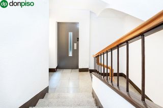 Piso en venta en Pajaritos - Plaza de Toros en Granada