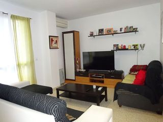 Piso en alquiler en Parque Alcosa - Jardines del Edén en Sevilla