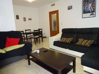 Piso en alquiler en Parque Alcosa - Jardines del Edén en Sevilla