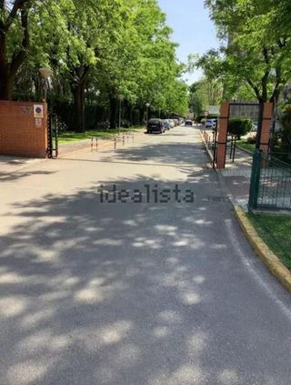 Garaje en venta en Palacio de Congresos - Urbadiez - Entrepuentes en Sevilla