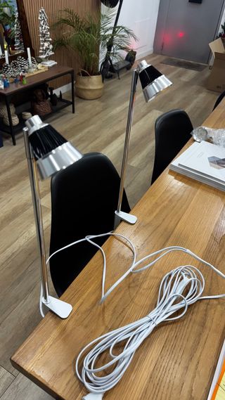 Conjunto 2 flexos escritorio metal