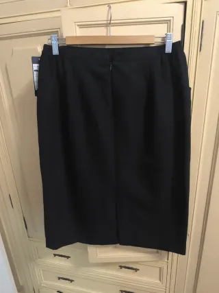 Falda negra Talla 44-46