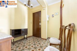 Piso en venta en Pajaritos - Plaza de Toros en Granada