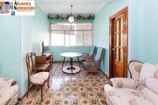 Piso en venta en Pajaritos - Plaza de Toros en Granada