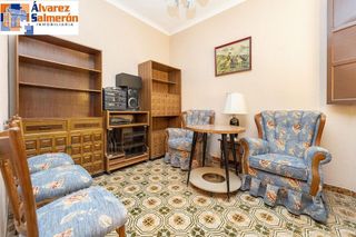 Piso en venta en Pajaritos - Plaza de Toros en Granada