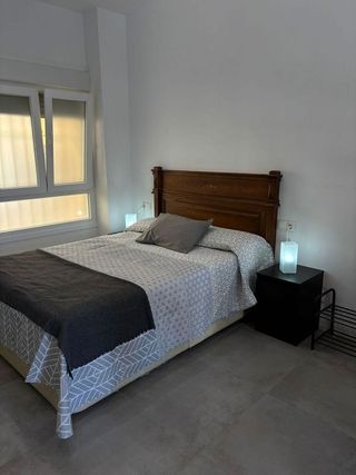 Piso en alquiler en Parque Mediterráneo - Santa Paula en Málaga