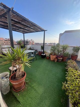 Piso en alquiler en Centro en Almería