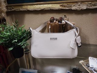 Bolso Guess blanco