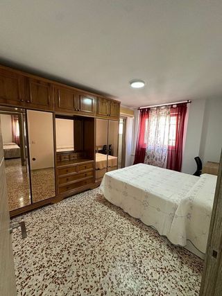 Piso en venta en Ciudad Jardín - Tagarete - El Zapillo en Almería