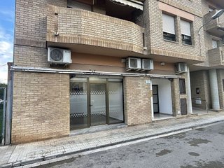 Local comercial en alquiler en Roquetes
