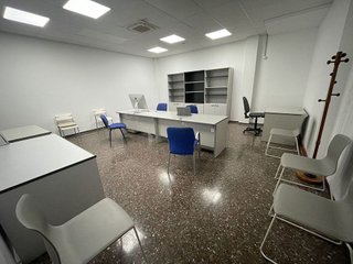 Local comercial en alquiler en Roquetes