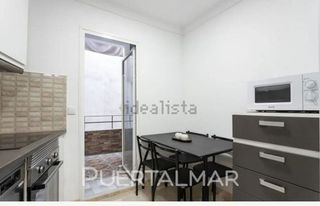 Piso en alquiler en Mercado en Alicante