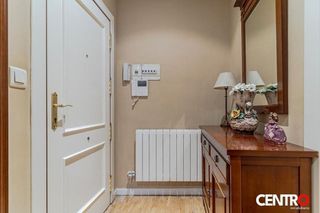 Piso en venta en Centro - Sagrario en Granada