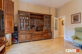 Piso en venta en Centro - Sagrario en Granada