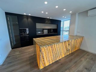 Ático en alquiler en Centre en Girona