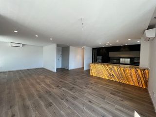 Ático en alquiler en Centre en Girona