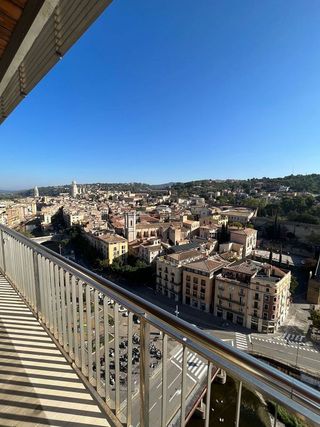 Ático en alquiler en Centre en Girona