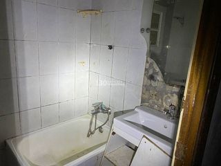 Local comercial en venta en La Teixonera en Barcelona