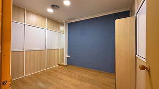 Local comercial en venta en Zona Pueblo en Guardamar del Segura