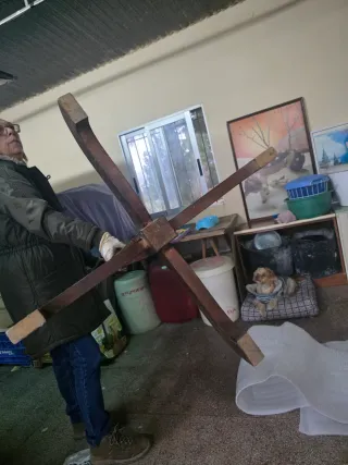 Perchero de madera vintage