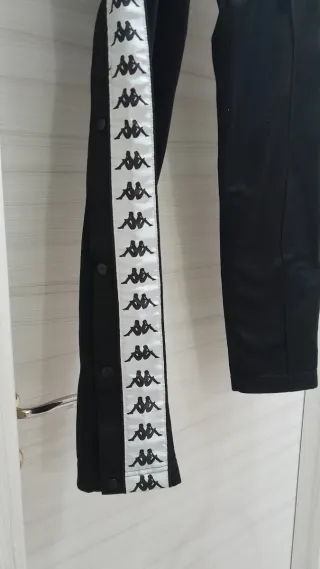 Pantaloni tuta Kappa neri