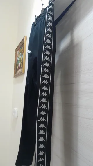 Pantaloni tuta Kappa neri