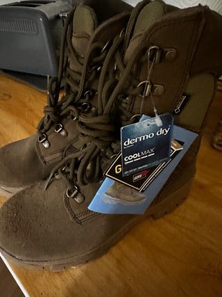 Botas Gore-Tex Talla 39 Marrones